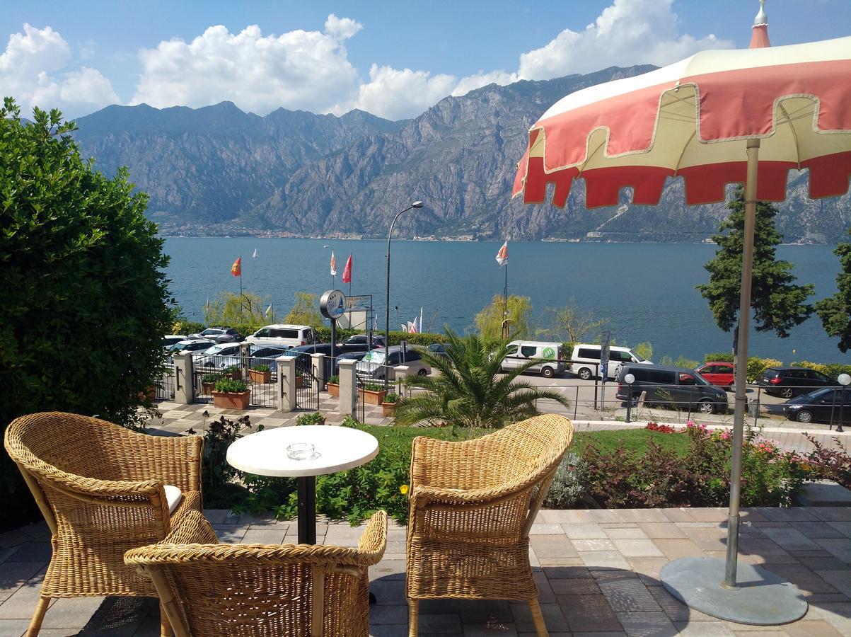 Hotel Oasi Beach Malcesine Exterior photo